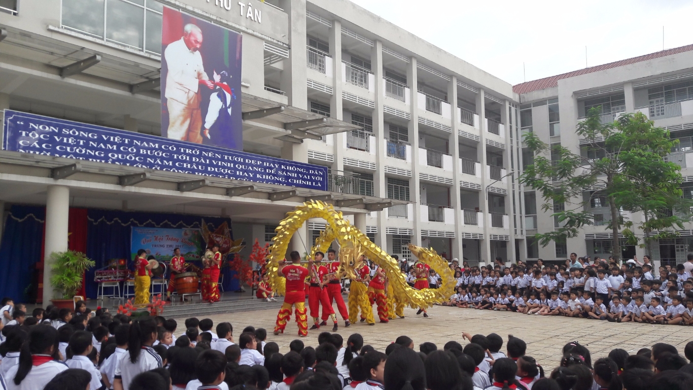 Vui hội trăng rằm